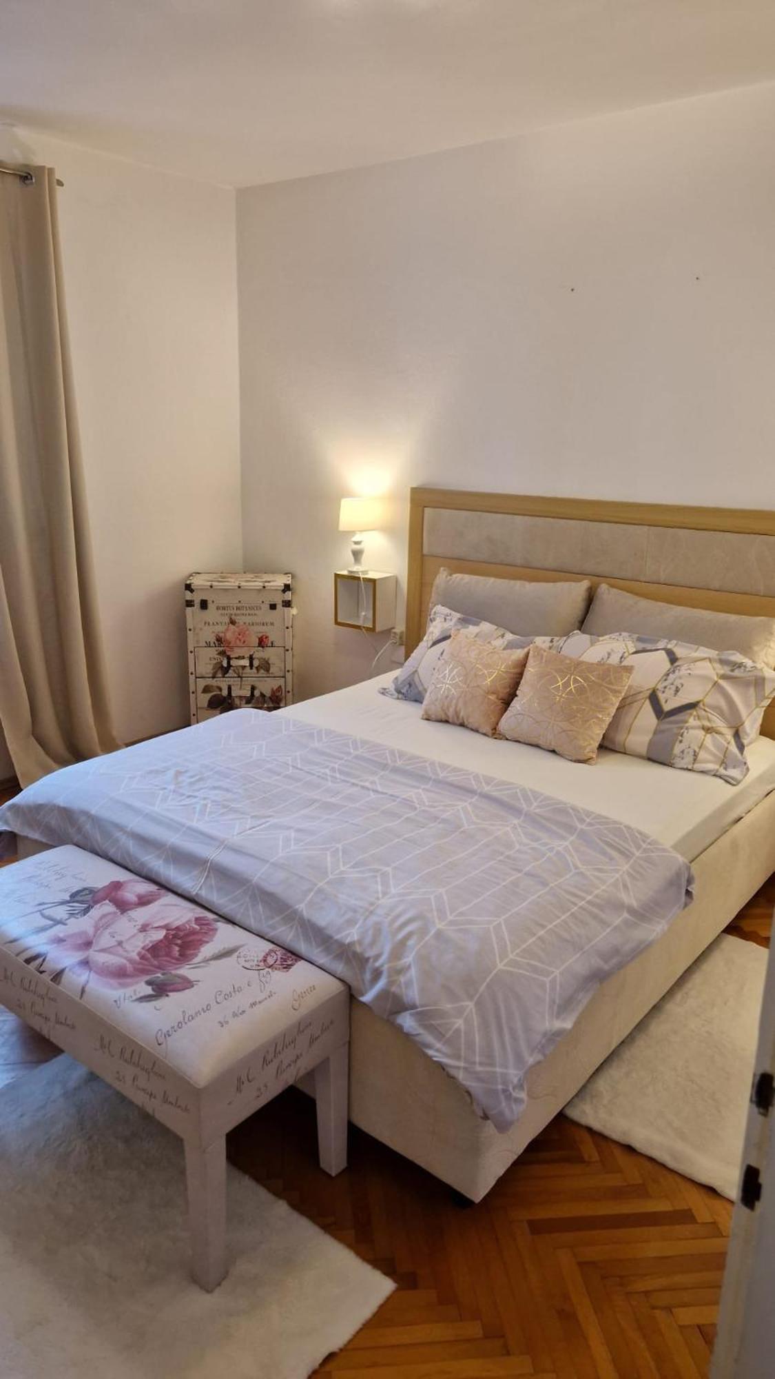 Apartment Lucka ราบ ภายนอก รูปภาพ