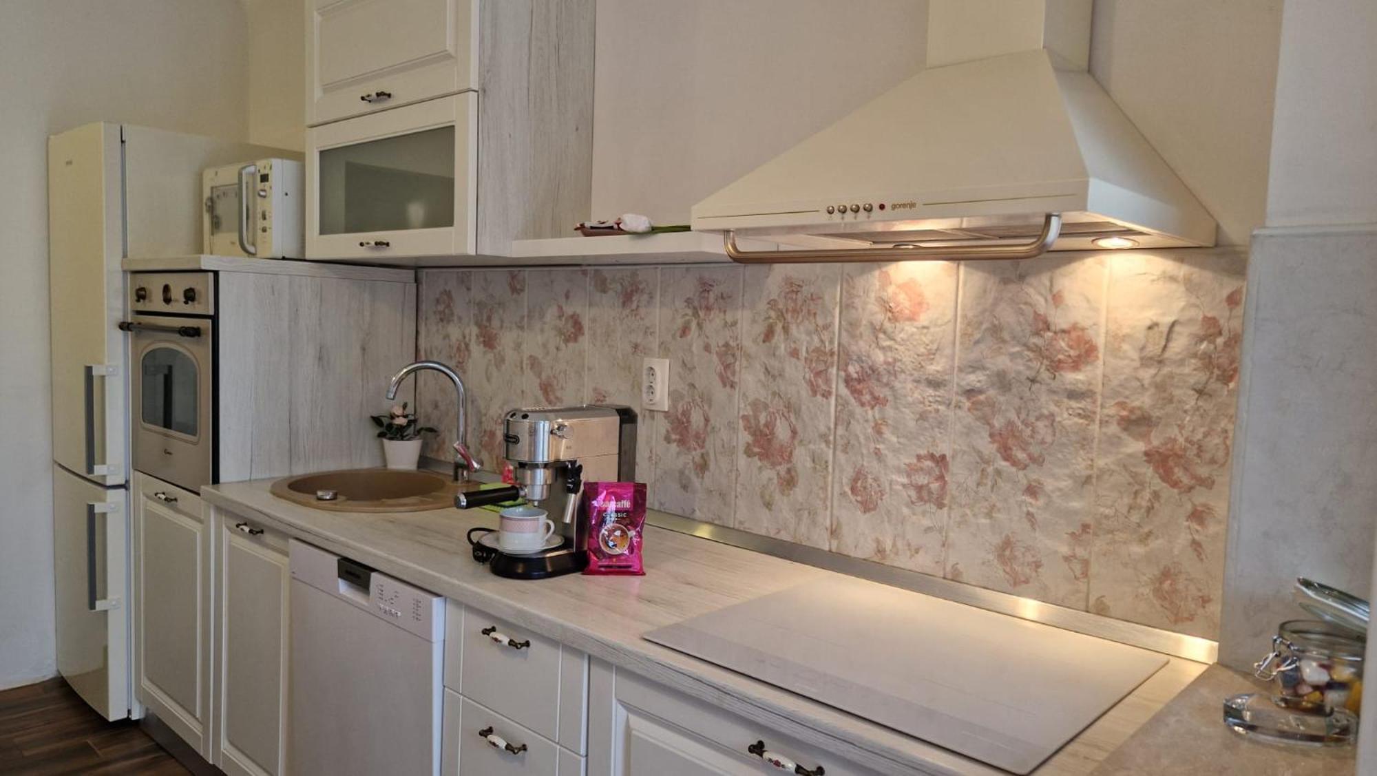 Apartment Lucka ราบ ภายนอก รูปภาพ